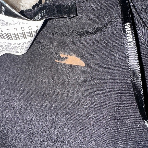 Silver Sequin Halter Top Size Small - Picture 6 of 6